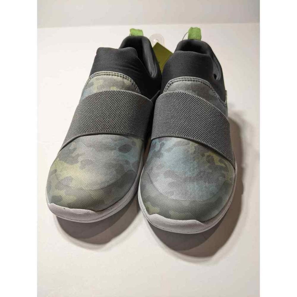 All in Motion Delta Slip-On Sneakers Gray 1 - Picture 3 of 6